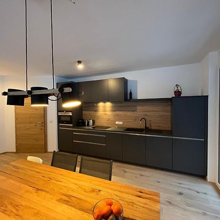 Das Taja Paznaun Penthouse Apartments See Exterior foto